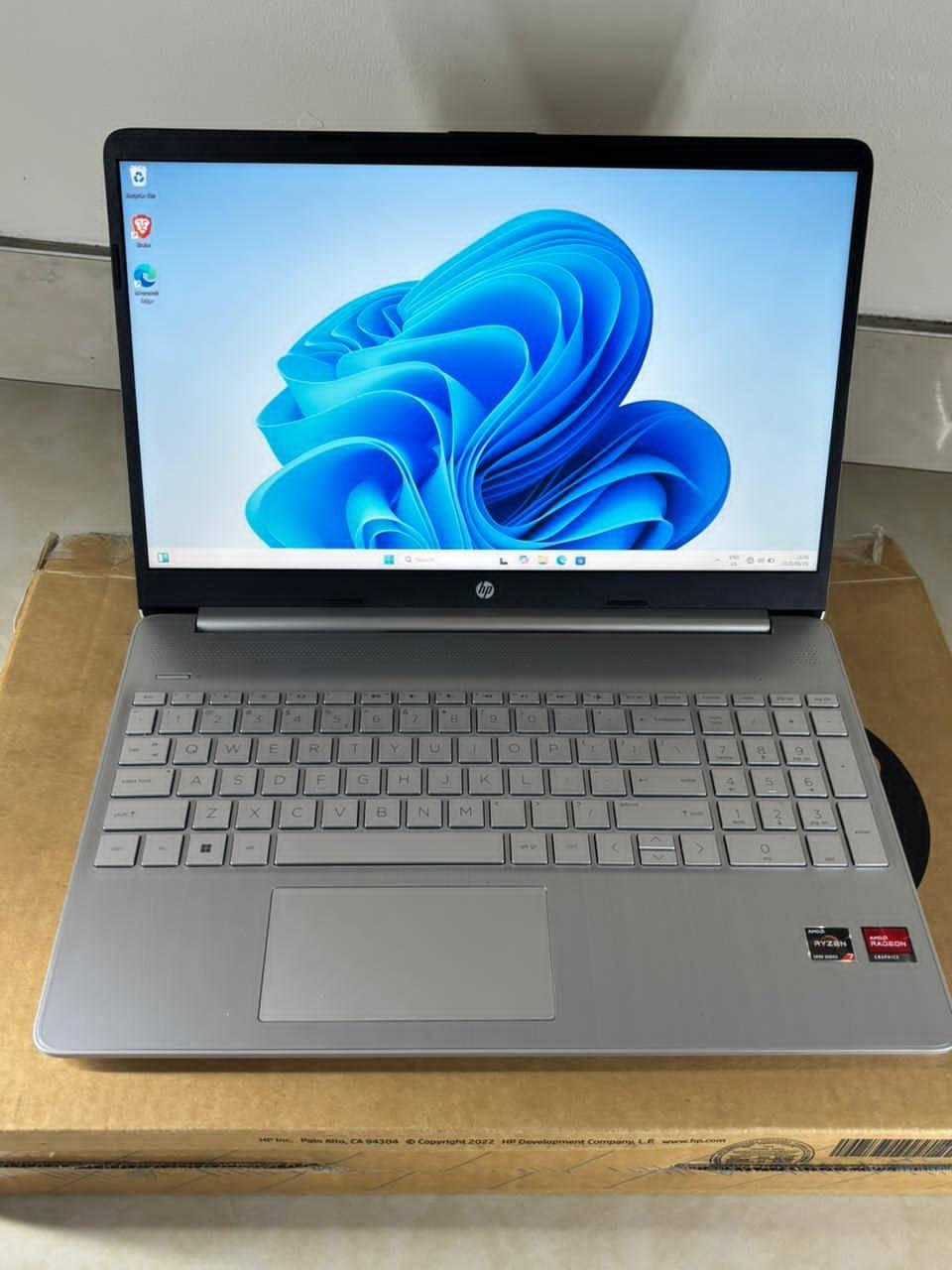 classifieds/laptops