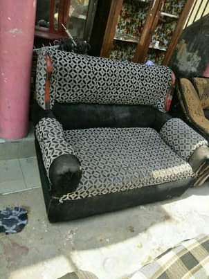 A picture of USED ITEMS DR ES SALAM 0692018770