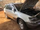 A picture of TOYOTA HARRIER PRICE 6 8M CALL 0621007902