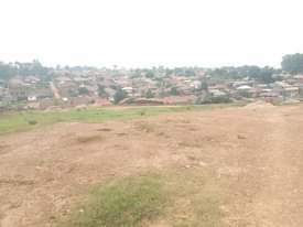 A picture of Good for renters Located kawanda city Size 40by25ft 8.5m Size