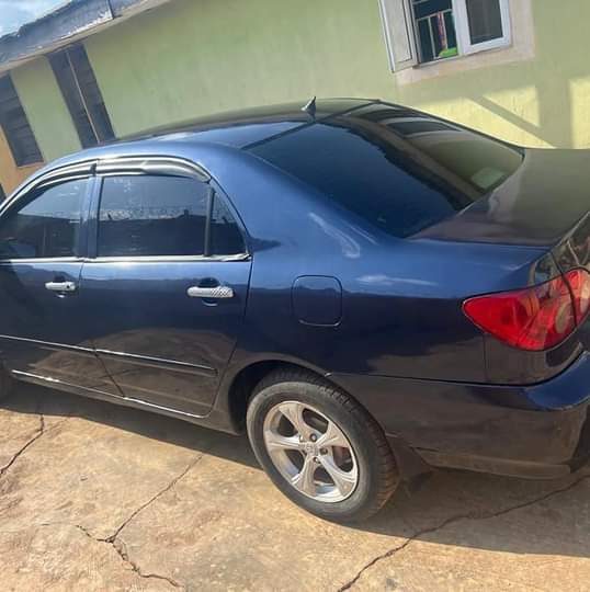 A picture of Dealer s deal 2006 Toyota Corolla with good gear chilling