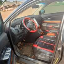 A picture of LEXUS RX350