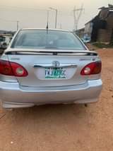 A picture of Toyota Corolla 03 04