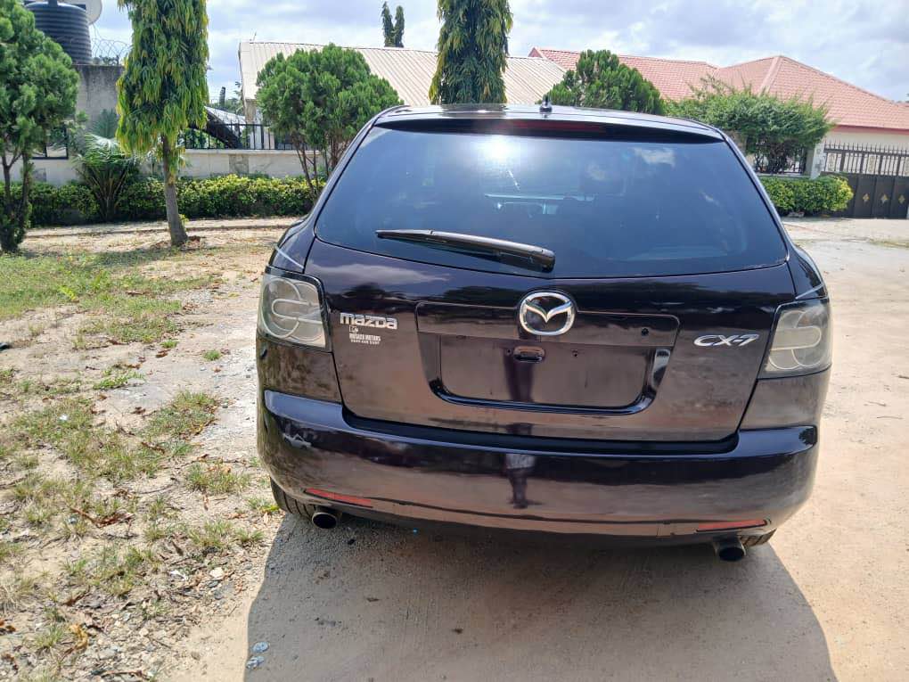 A picture of Distress Very sharp and clean Mazda CX9 clean in and