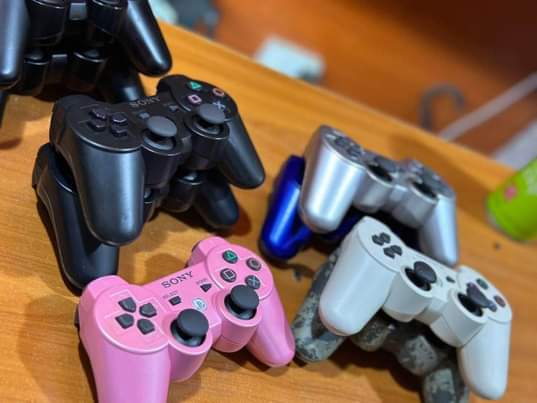 A picture of CONSOLES
