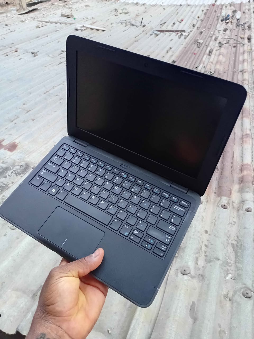 A picture of Dell