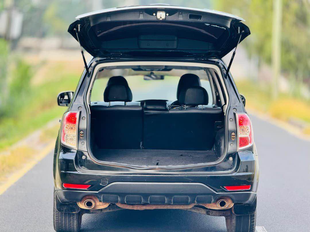 A picture of Subaru forester 0717038027