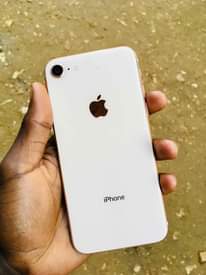 A picture of iPhone 8 64Gb at 310k