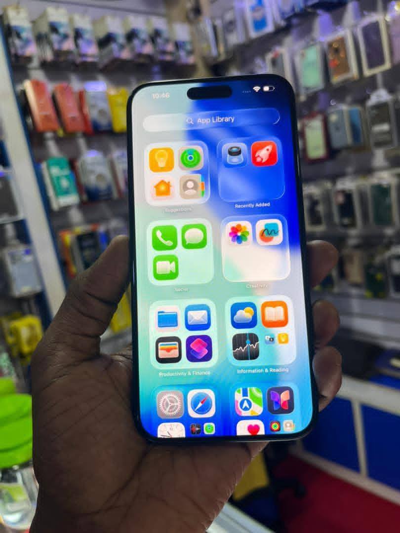 A picture of 256gb 17 Pro Max Open Box eSim