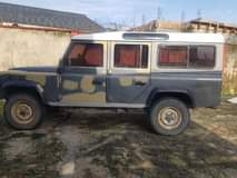 A picture of Land rover defender