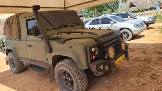 A picture of DEFENDER BEI.........38M 0757455444