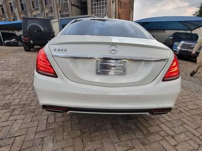 A picture of 2014 Mercedes S550 foreign 39M ABUJA DEAL 08132662602