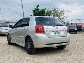 A picture of HATCHBACK An Extremely Clean Neatly Used Toyota Corolla Obama 2006