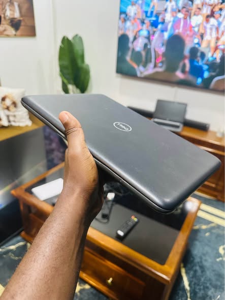 A picture of Dell