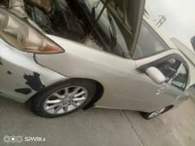 A picture of 2004 Car Toyota Camry