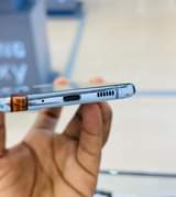 A picture of SAMSUNG S20 PLUS