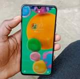 A picture of Samsung Galaxy a90 5G 128gb BEI 260 000