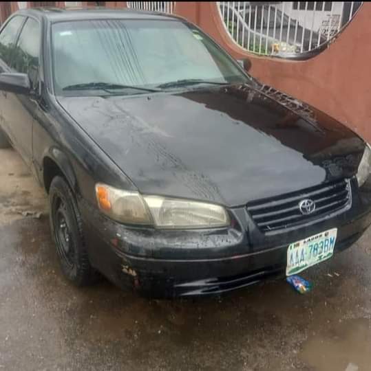 A picture of Clean Used Toyota Camry