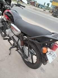 A picture of PIKIPIKI BOXER CC 125 GIA 5 INAUZWA