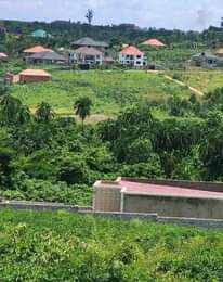 A picture of Wakiso town estate 50by100 with title at 15m.