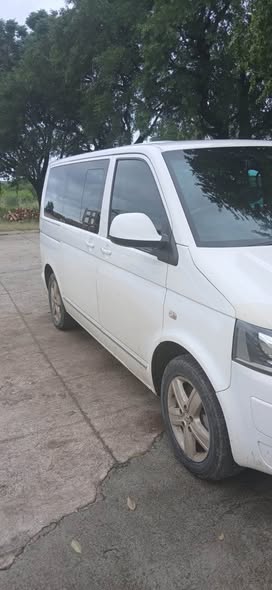 vw caravelle