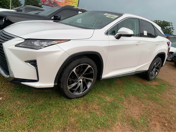 A picture of Belgium 2018 Lexus Rx350 08130441345