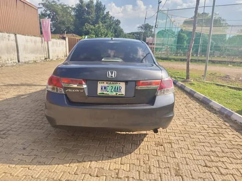 A picture of 2008 Honda Accord in super pristine condition absolutely nothing to