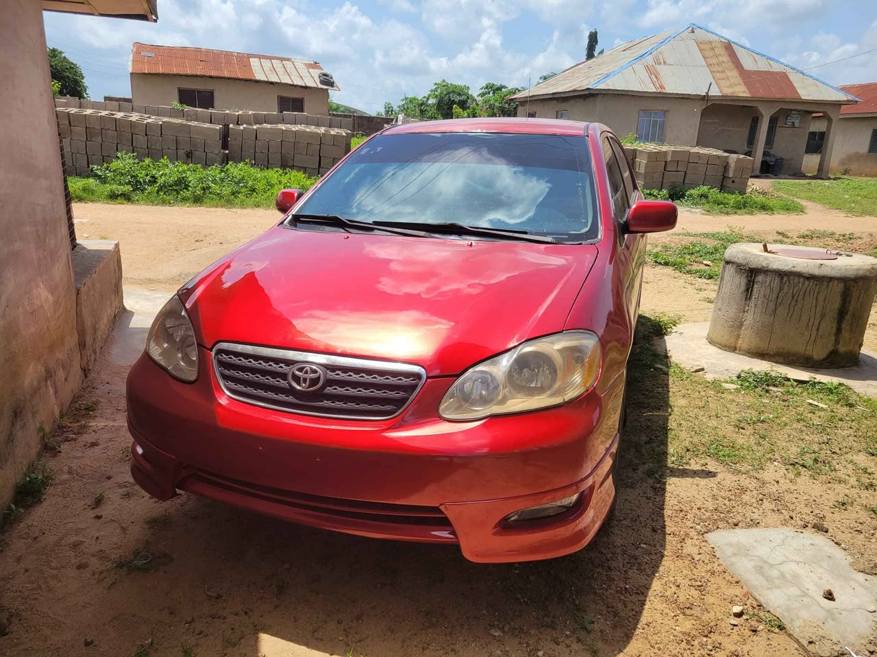 A picture of VERY CLEAN USED 2005 TOYOTA COROLLA
