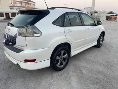 A picture of 2006 LEXUS RX 350