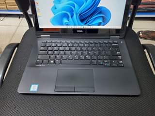 A picture of DELL LAPTOP