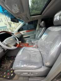A picture of Registered but barely used 2007 Toyota Avalon LIMITED THUMBSTART No
