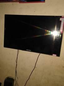A picture of Nauza tv 180000 nchi 32