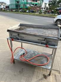 A picture of Jiko la chapati clean Sanaa Bei 185000 Pigaa 0744438090 Delivery