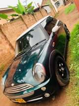 A picture of Bmw mini cooper