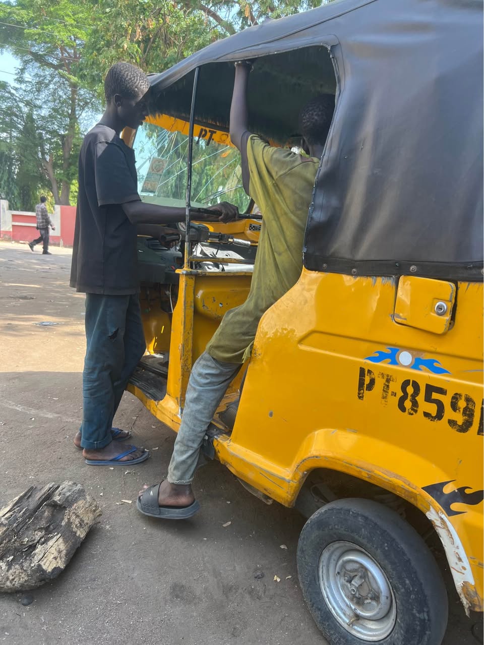 A picture of Brand used like new keke maruwa for sell