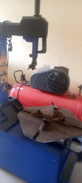 A picture of Air compressor