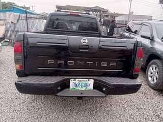 A picture of Nissan frontier