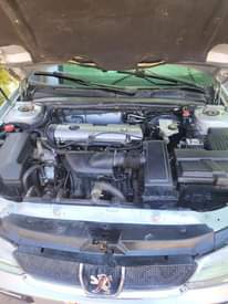 A picture of Peugeot 406 prestige