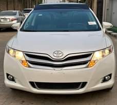 A picture of FOREIGN USED 2014 TOYOTA VENZA Thumb start Auto gear transmission