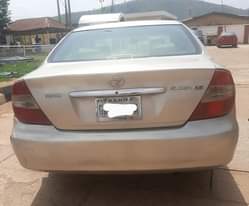 A picture of Toyota Camry 04