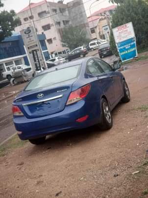 A picture of 2011 Hyundai Accent buy and drive AC to work enginis