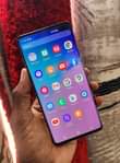 A picture of Samsung galaxy s10 clean