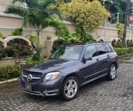 A picture of Mercedes Benz GLK350 2015