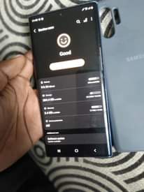 A picture of Samsung note 10 plus