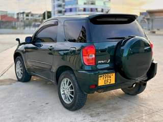 A picture of Toyota Rav4 price 17M