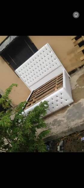 A picture of VITANDA BORA PIA VYENYE UHIMALA WA ALI YA JUU