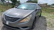 A picture of CLEAN DIRECT BELGIUM HYUNDAI SONATA 2013 MODEL I have 2