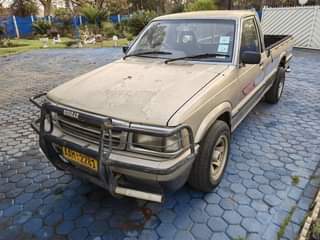 mazda b2500