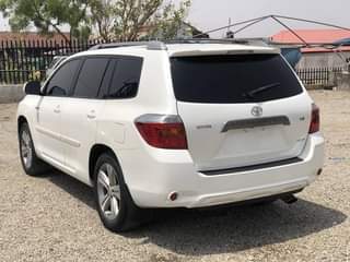 A picture of Toyota Highlander 2008 Model