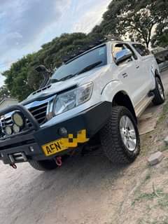 used toyota hilux